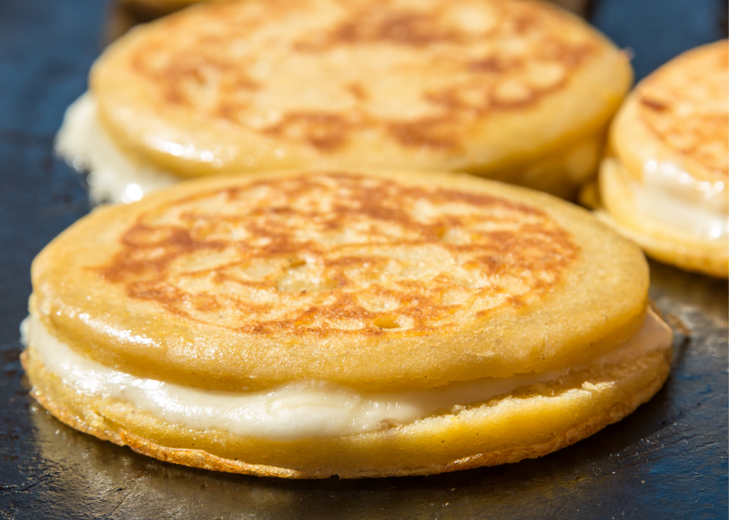 cheese arepas