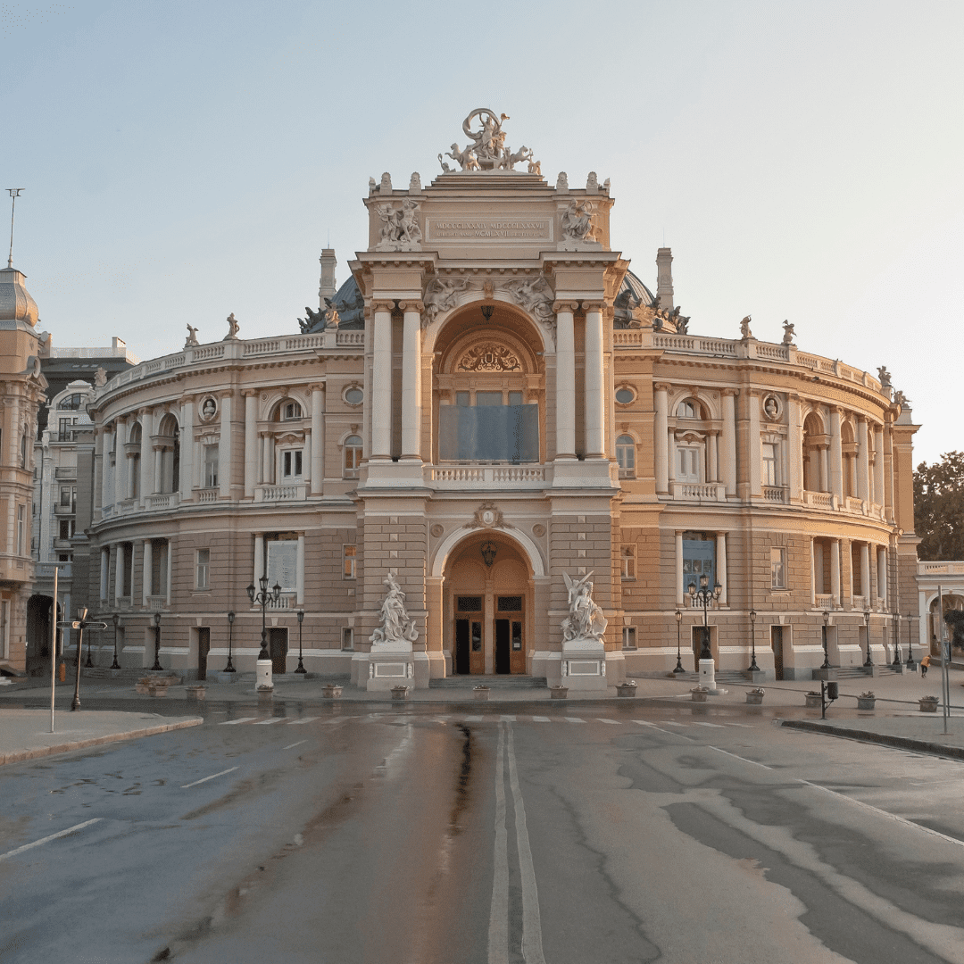 театр оперы одесса